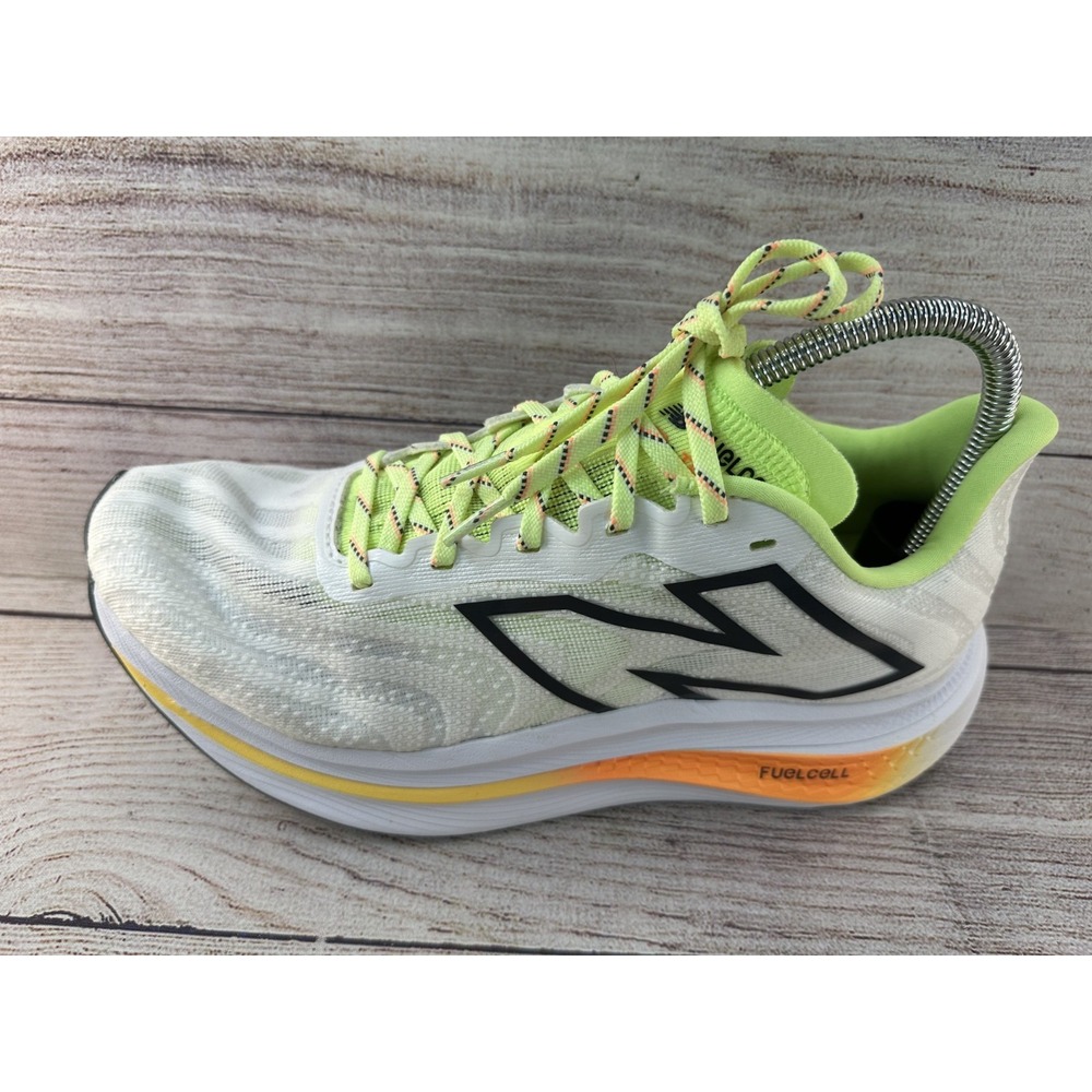 New Balance FuelCell RC Elite v3 White Running Shoes Size Women's 9.5 B *CLEAN* - Picture 6 of 11
